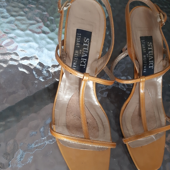 Sandals heels Stuart Weitzman golden yellow - Picture 3 of 12